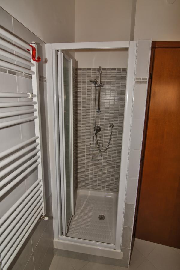 Bed and Breakfast L'Orchidea Di Ale Tivoli Terme Exterior foto